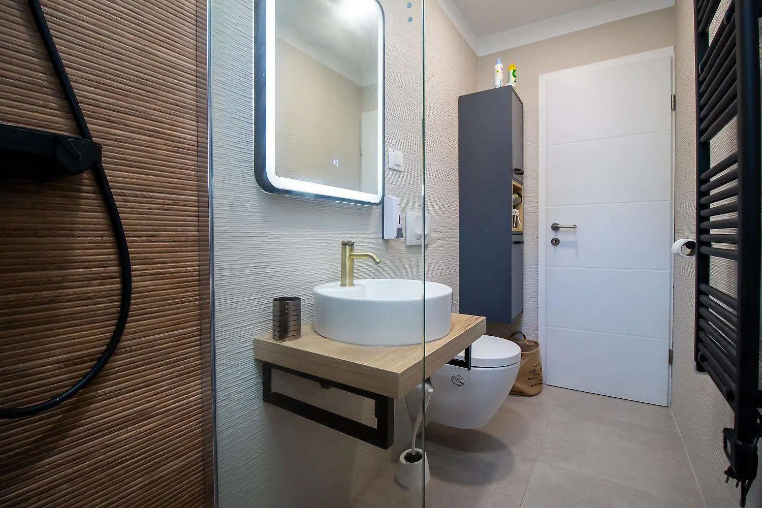 Modernes Apartment Nur 50 Meter Zum Zentrum Von Rovinj Mit Privatparkplatz Croatia