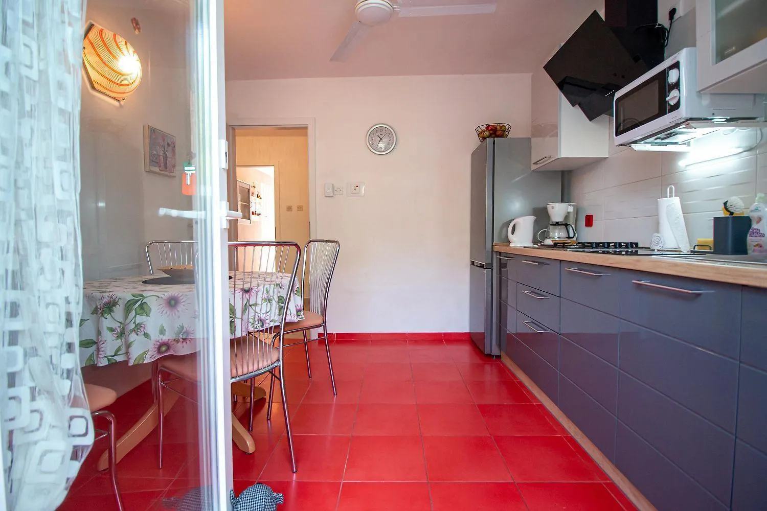Modernes Apartment Nur 50 Meter Zum Zentrum Von Rovinj Mit Privatparkplatz